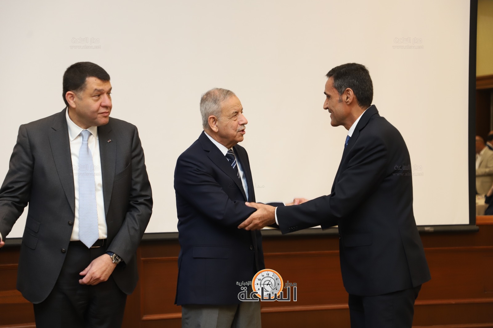 Madar Al-Saa Images 0.35424558677114604