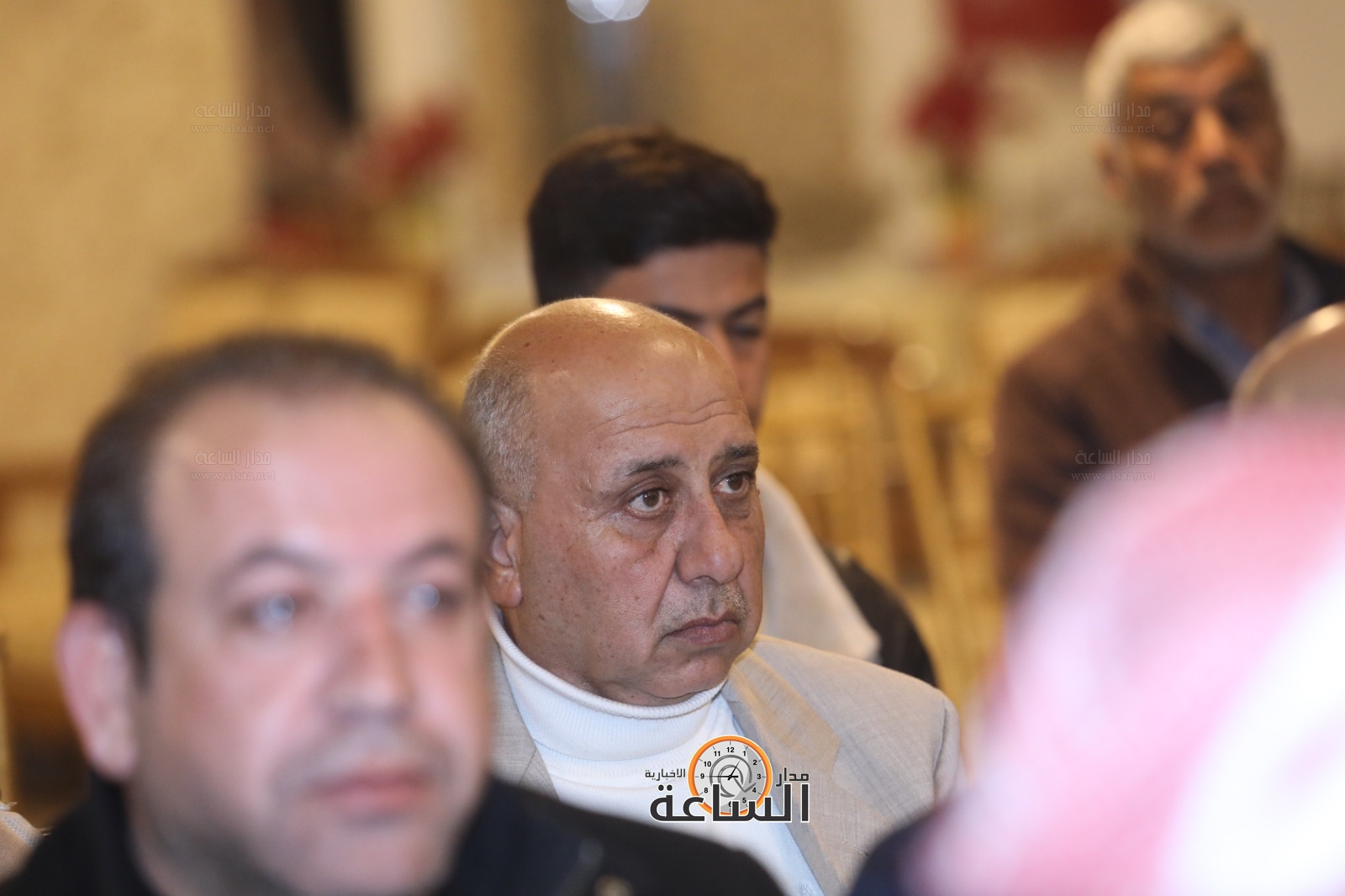 Madar Al-Saa Images 0.38506850441583196