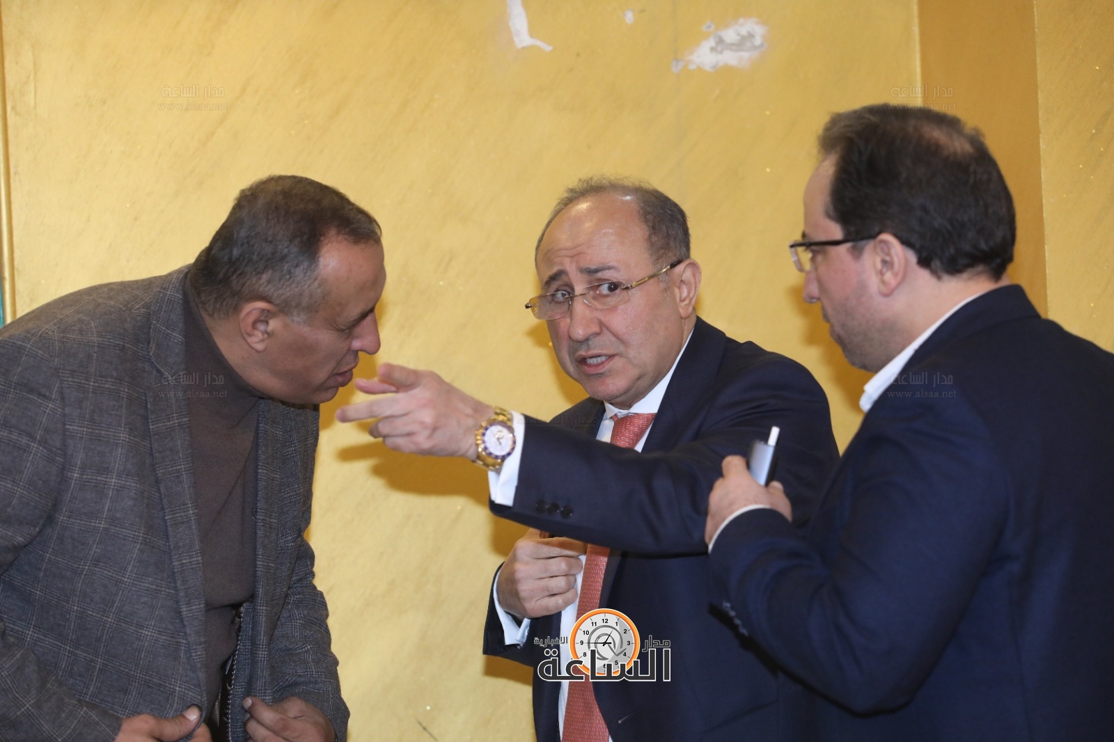 Madar Al-Saa Images 0.47265890179469894