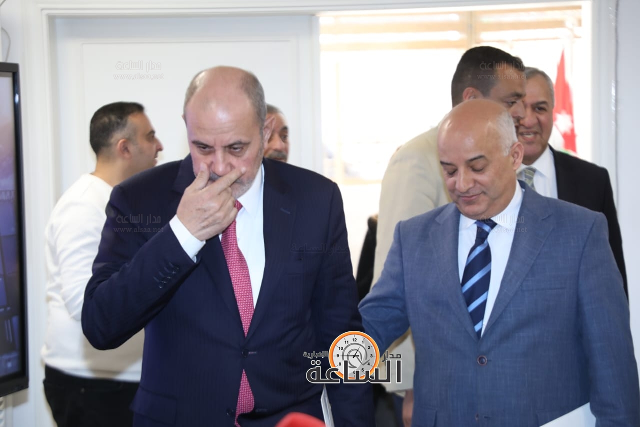 Madar Al-Saa Images 0.9606128349332799