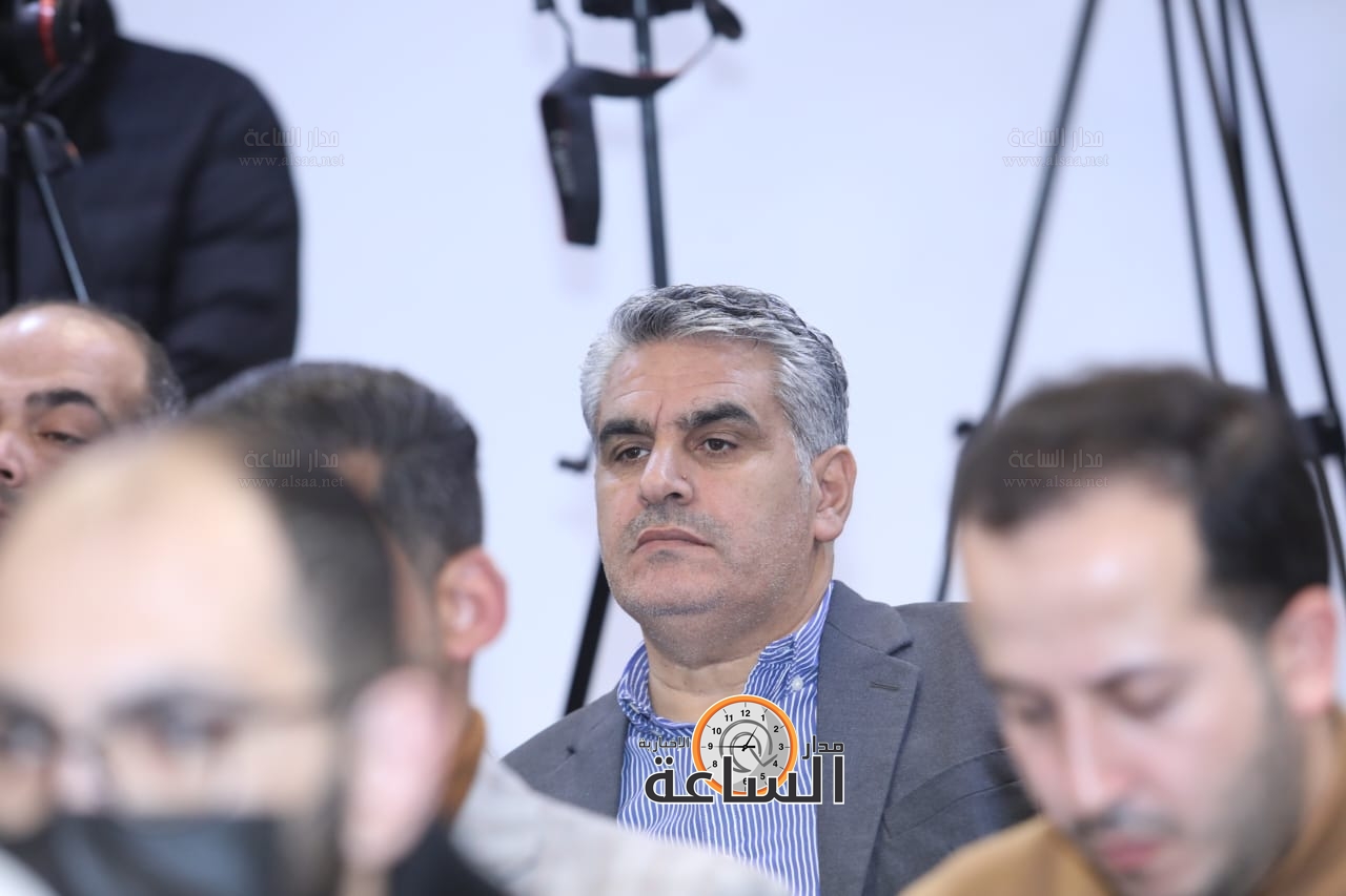 Madar Al-Saa Images 0.9015398022233725