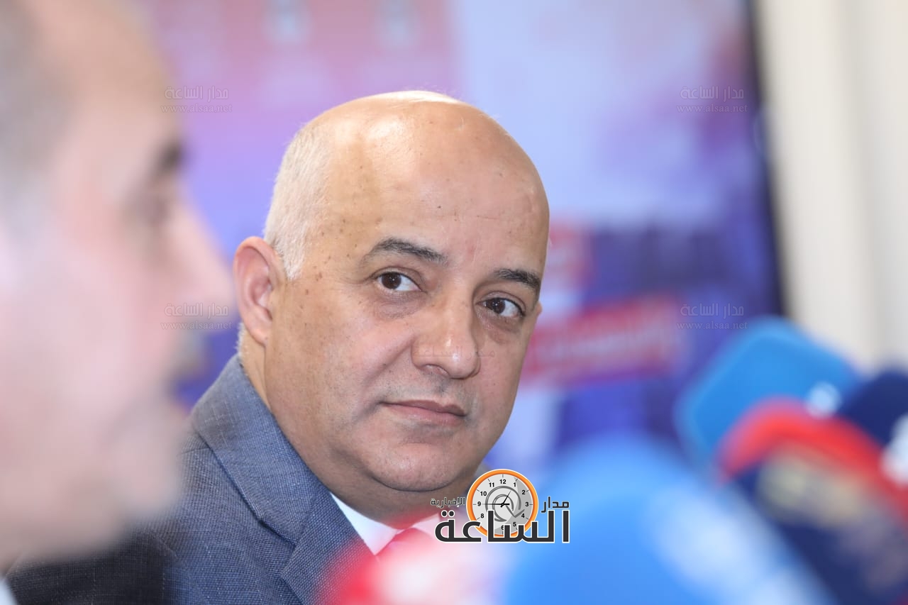 Madar Al-Saa Images 0.16596186244838518