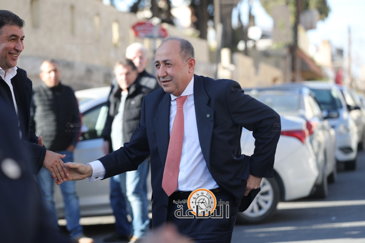 Madar Al-Saa Images 0.9224035551383767