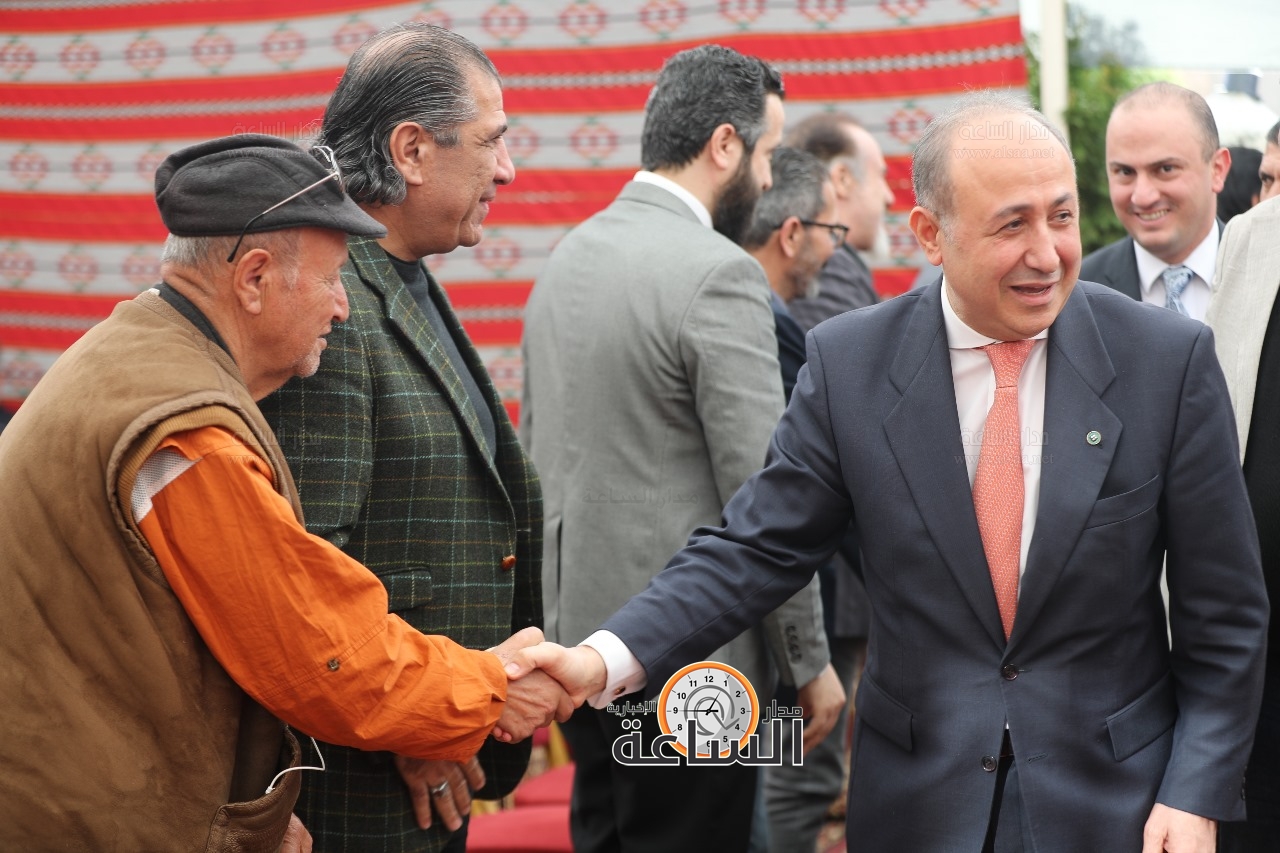 Madar Al-Saa Images 0.44124137259147034