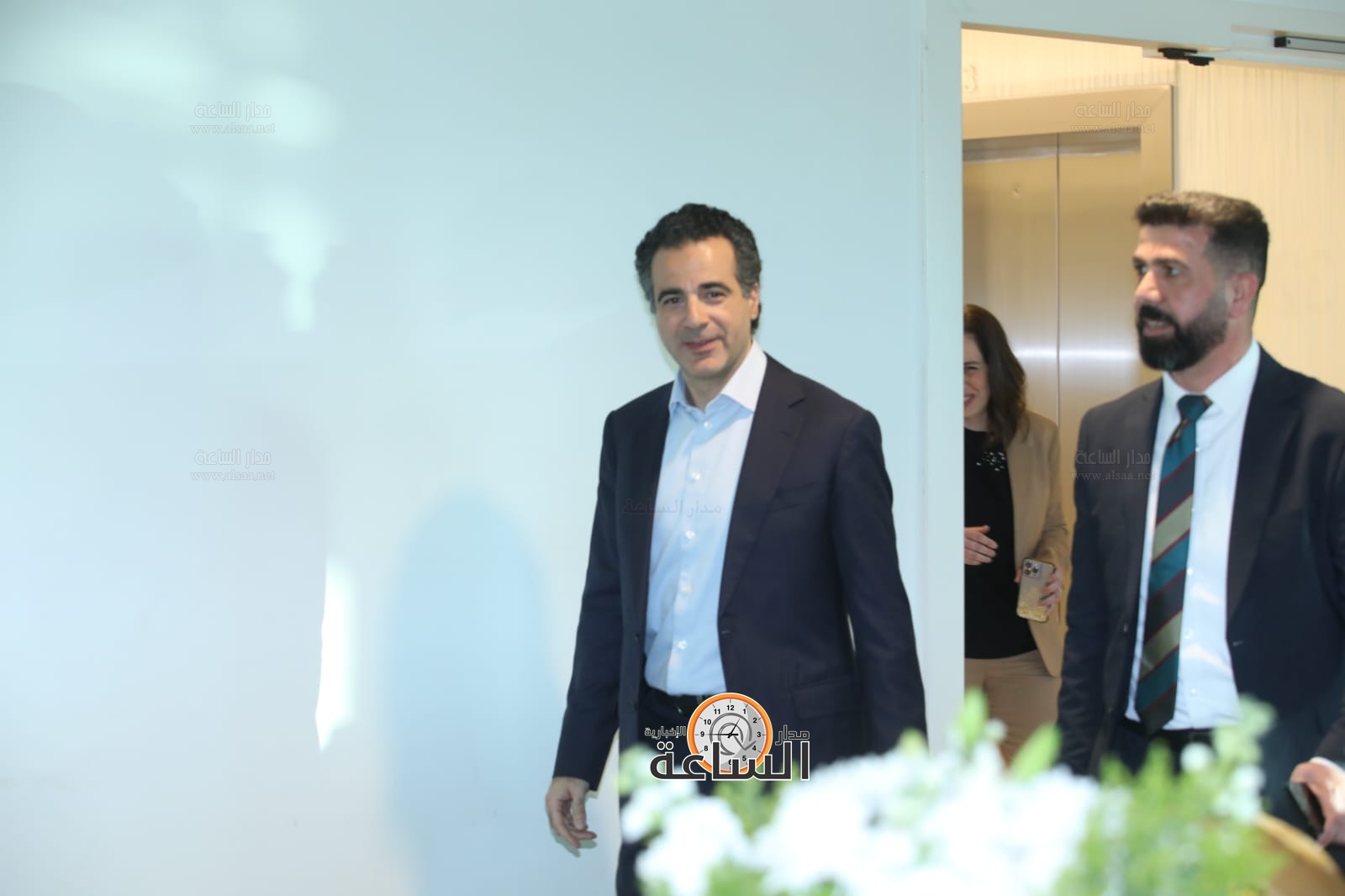 Madar Al-Saa Images 0.5684386240539052