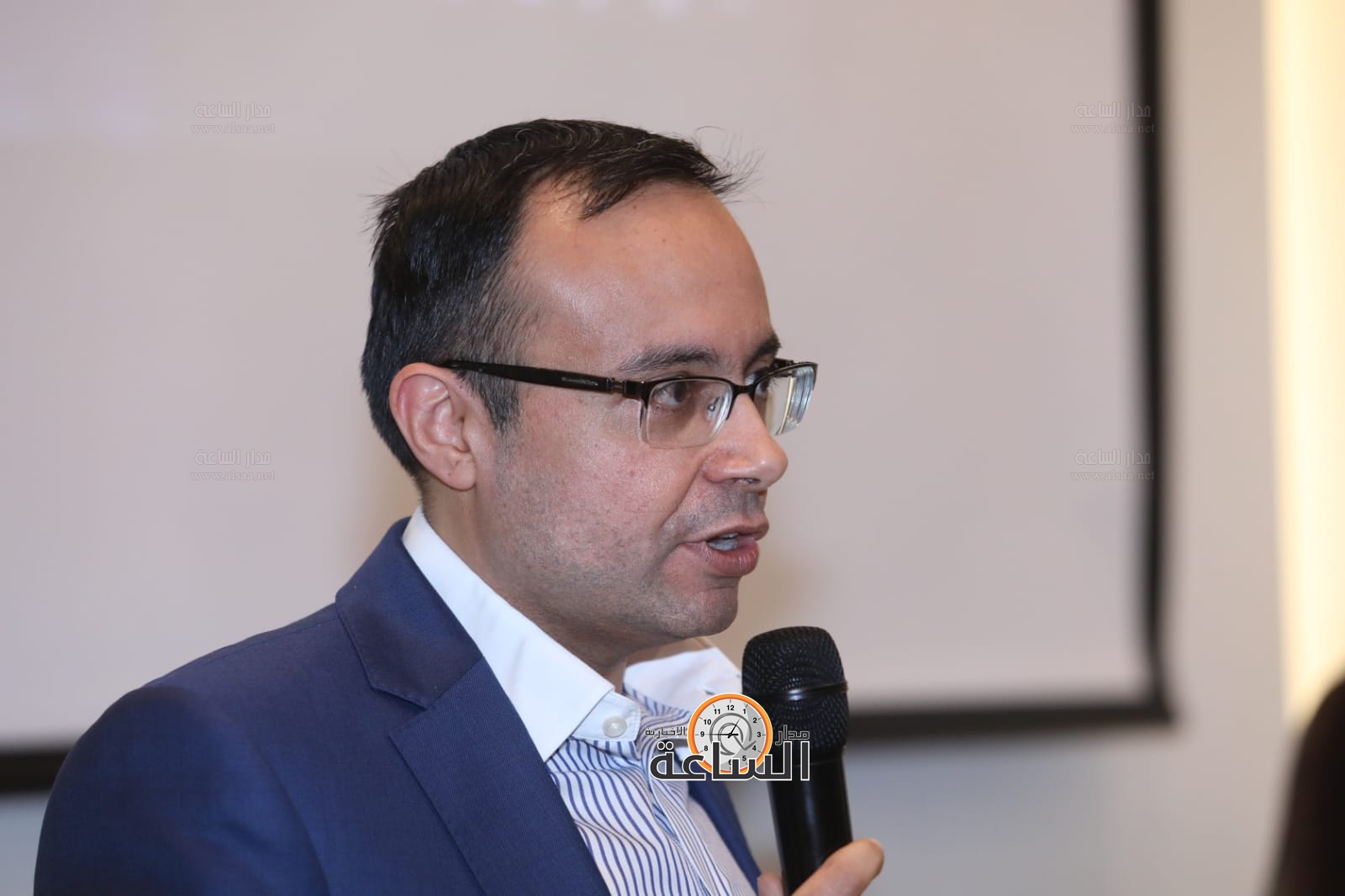 Madar Al-Saa Images 0.02107467592958856