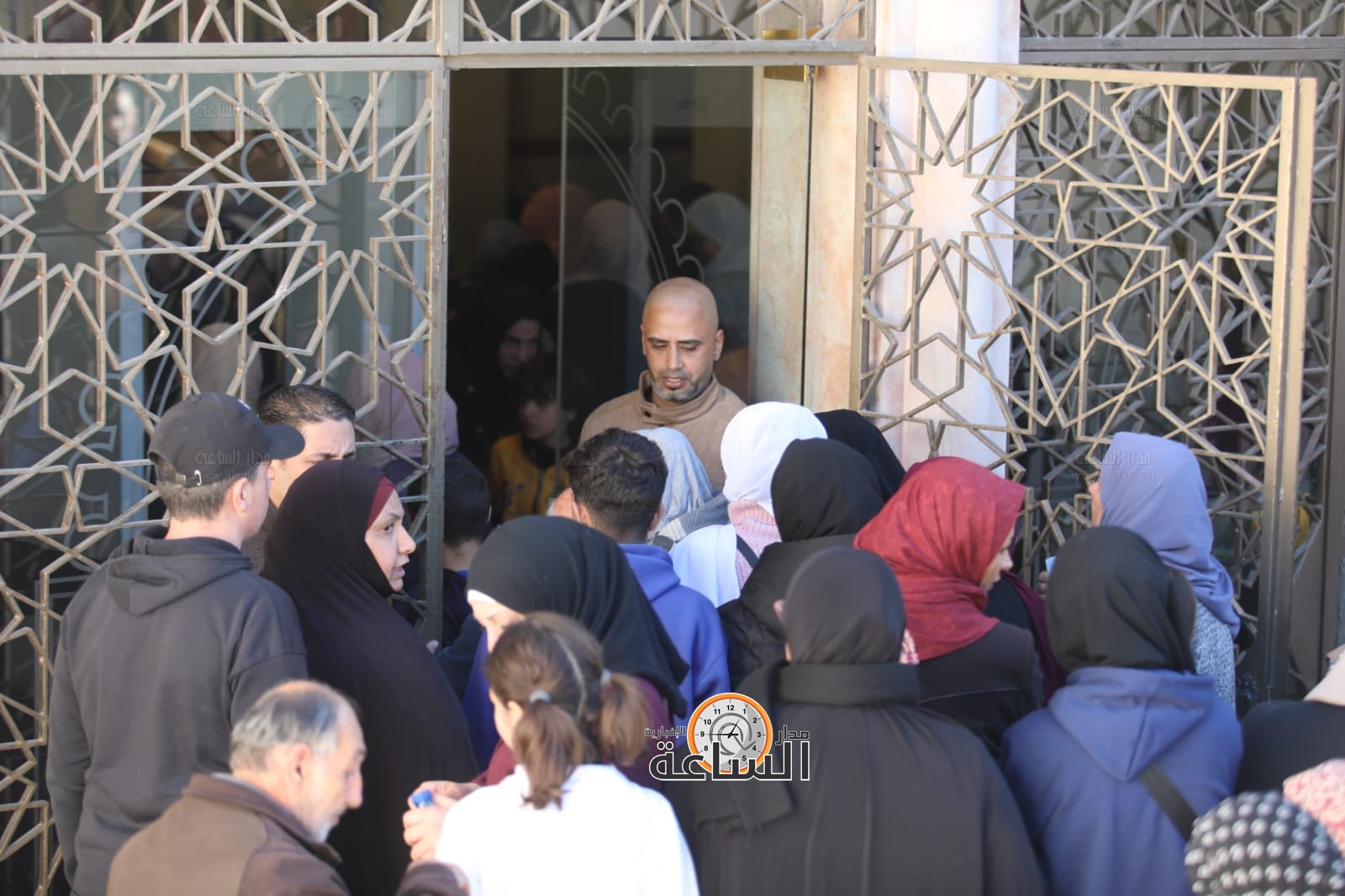 Madar Al-Saa Images 0.8641268197162466