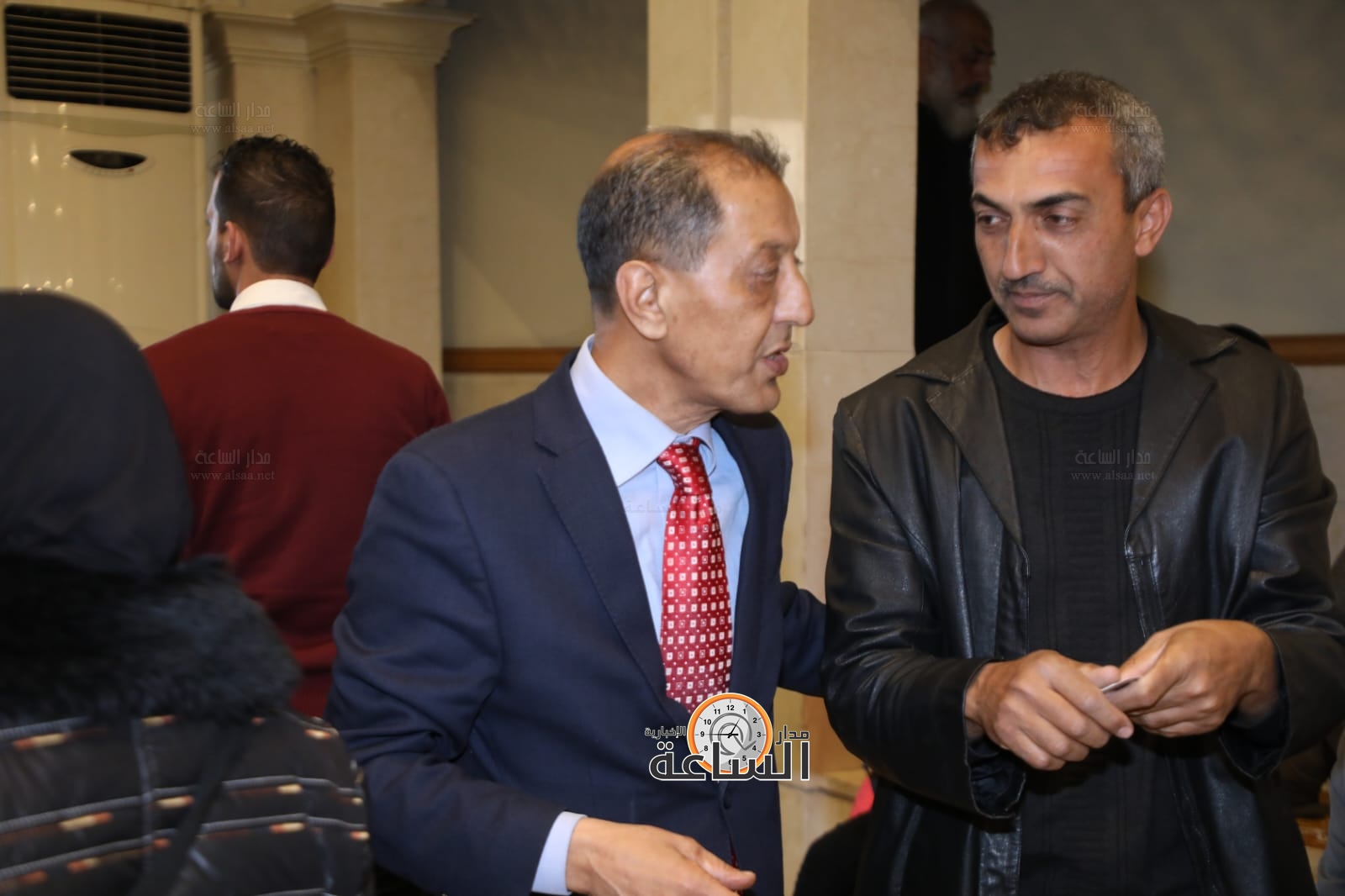 Madar Al-Saa Images 0.8778893411126343