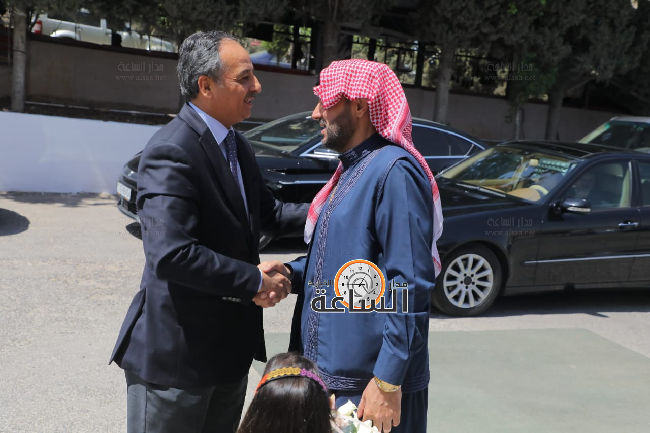 Madar Al-Saa Images 0.30987226984334826