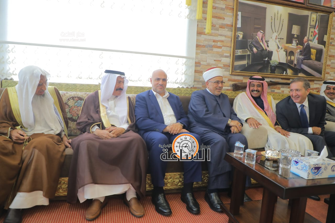 Madar Al-Saa Images 0.03501702611244628