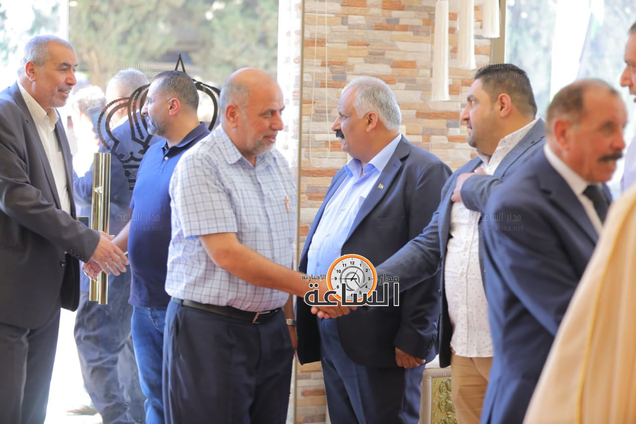 Madar Al-Saa Images 0.6007869796124314