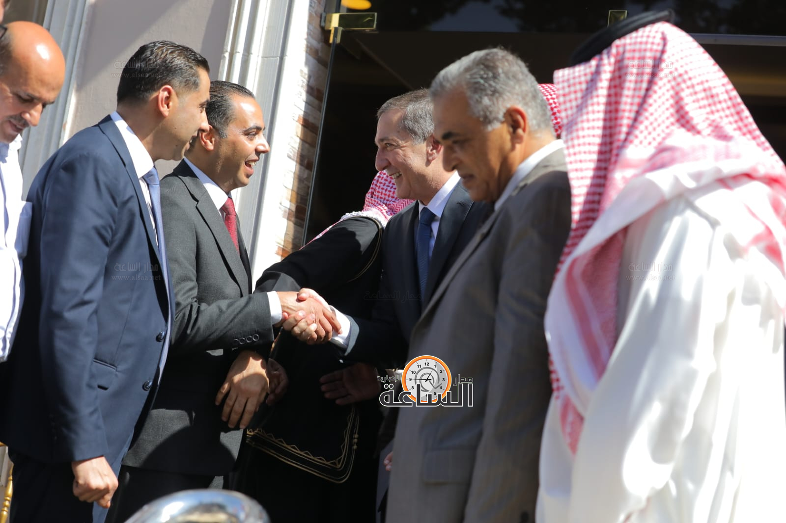 Madar Al-Saa Images 0.9524438011307825