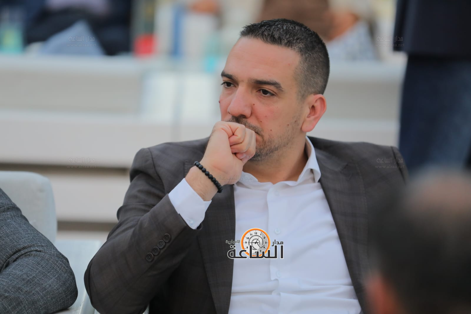 Madar Al-Saa Images 0.5943153620331709