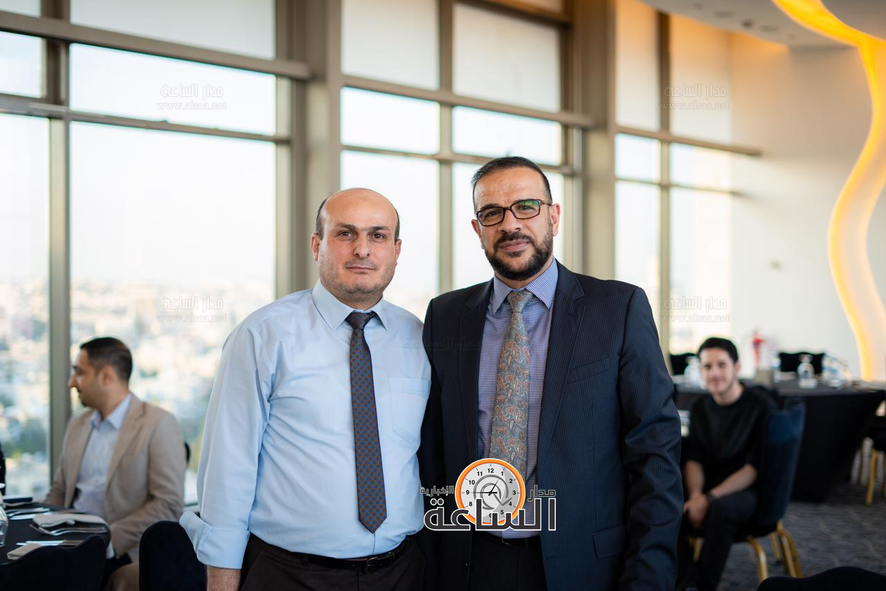 Madar Al-Saa Images 0.5847381593581467