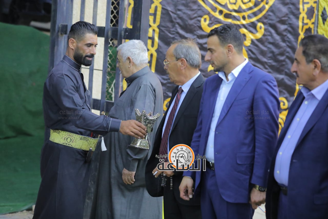 Madar Al-Saa Images 0.23892450826710898