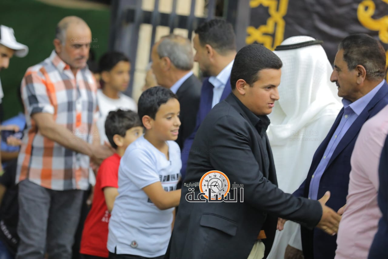 Madar Al-Saa Images 0.37271571584181284