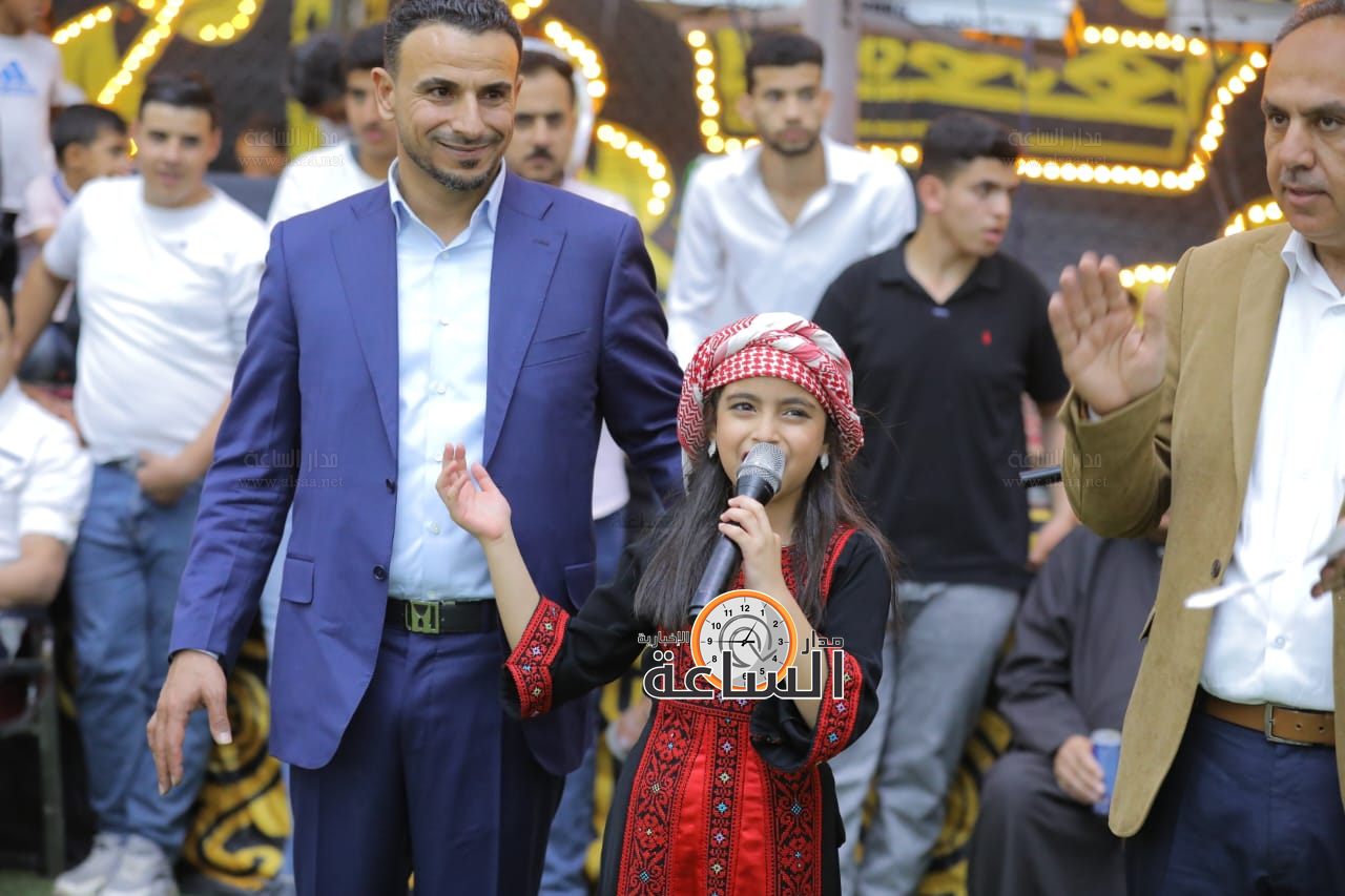 Madar Al-Saa Images 0.40073085809328735