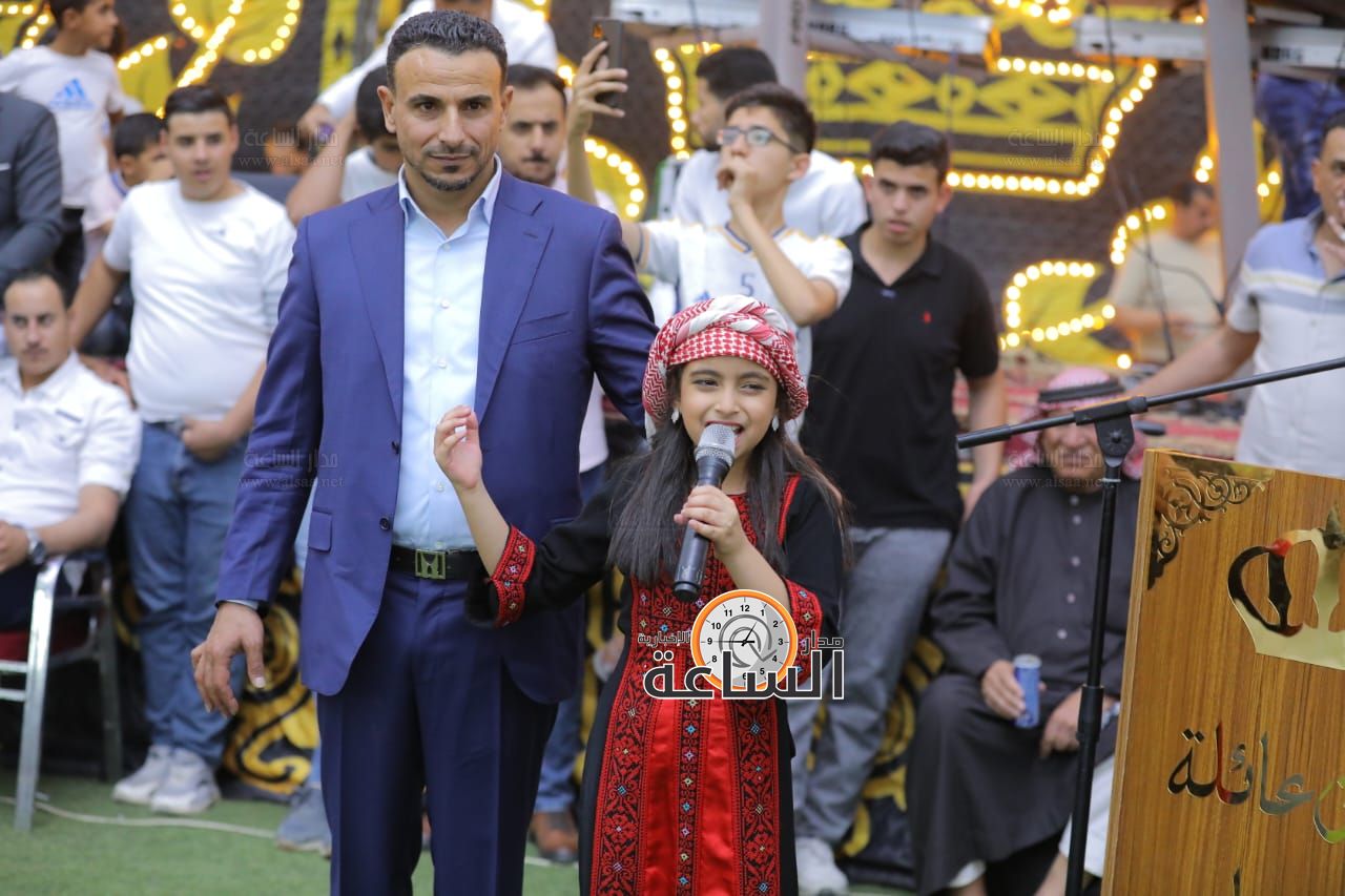 Madar Al-Saa Images 0.6056248102125537