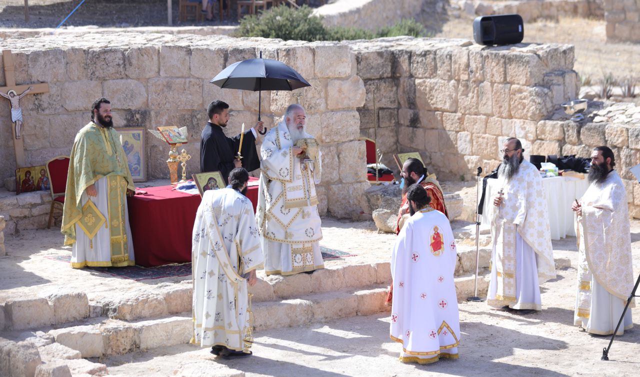 Madar Al-Saa Images 0.8513555136603639