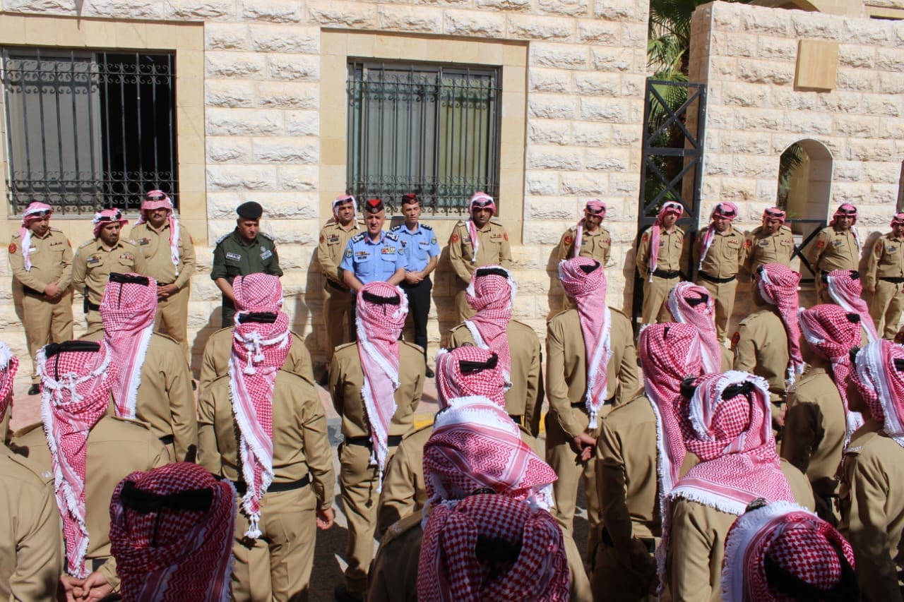 Madar Al-Saa Images 0.16674503906252314