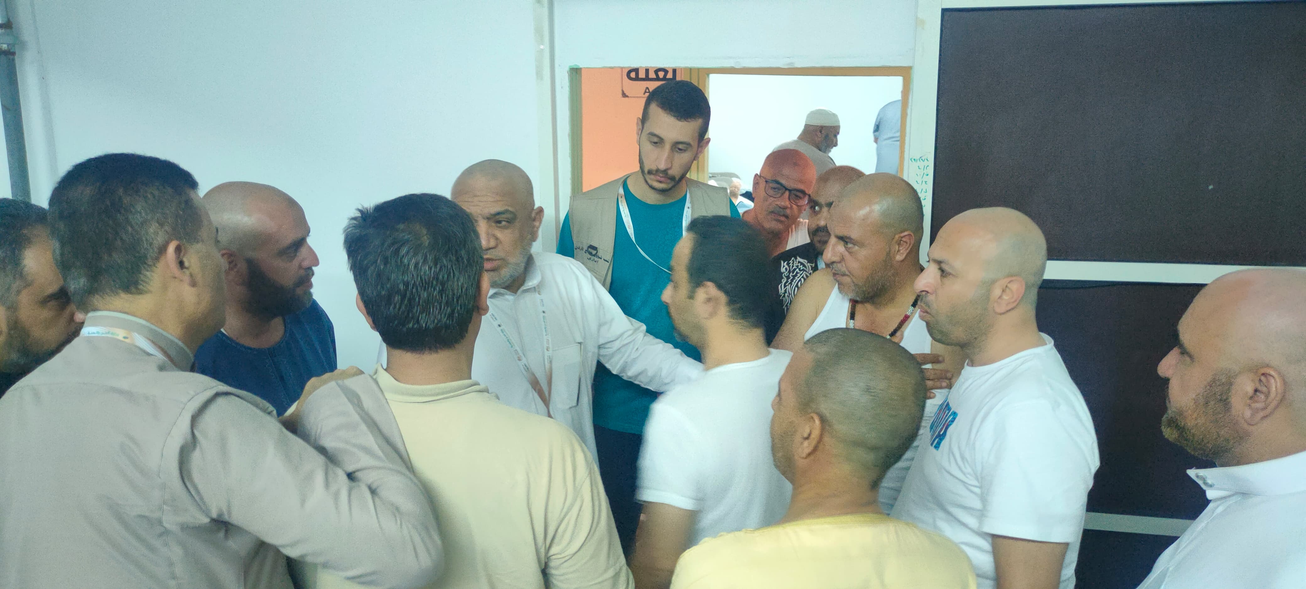 Madar Al-Saa Images 0.5952684287768493