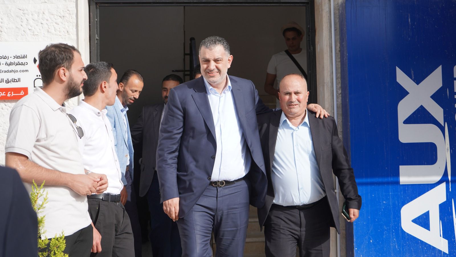 Madar Al-Saa Images 0.6617918480652341