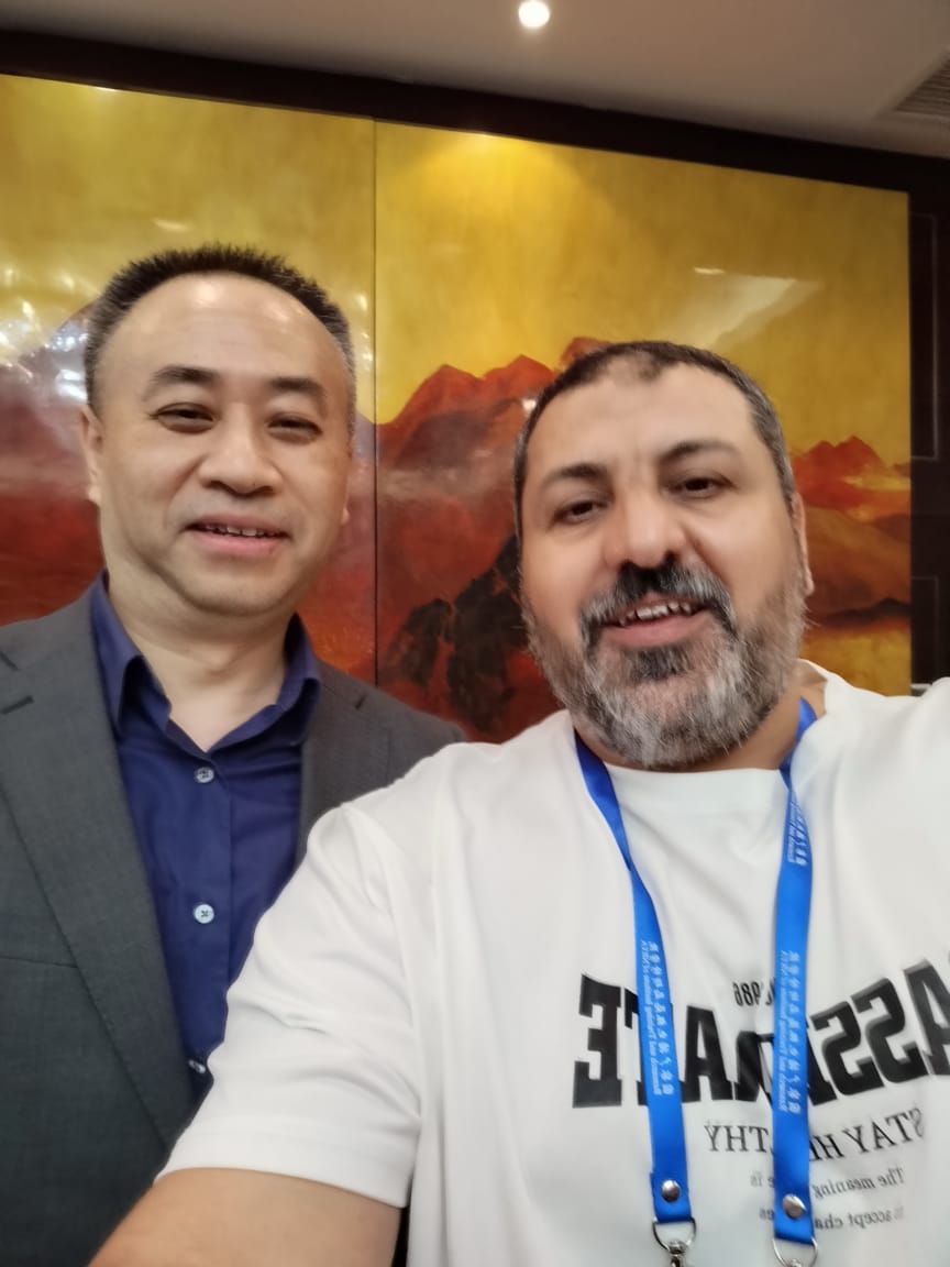 Madar Al-Saa Images 0.578102674435232