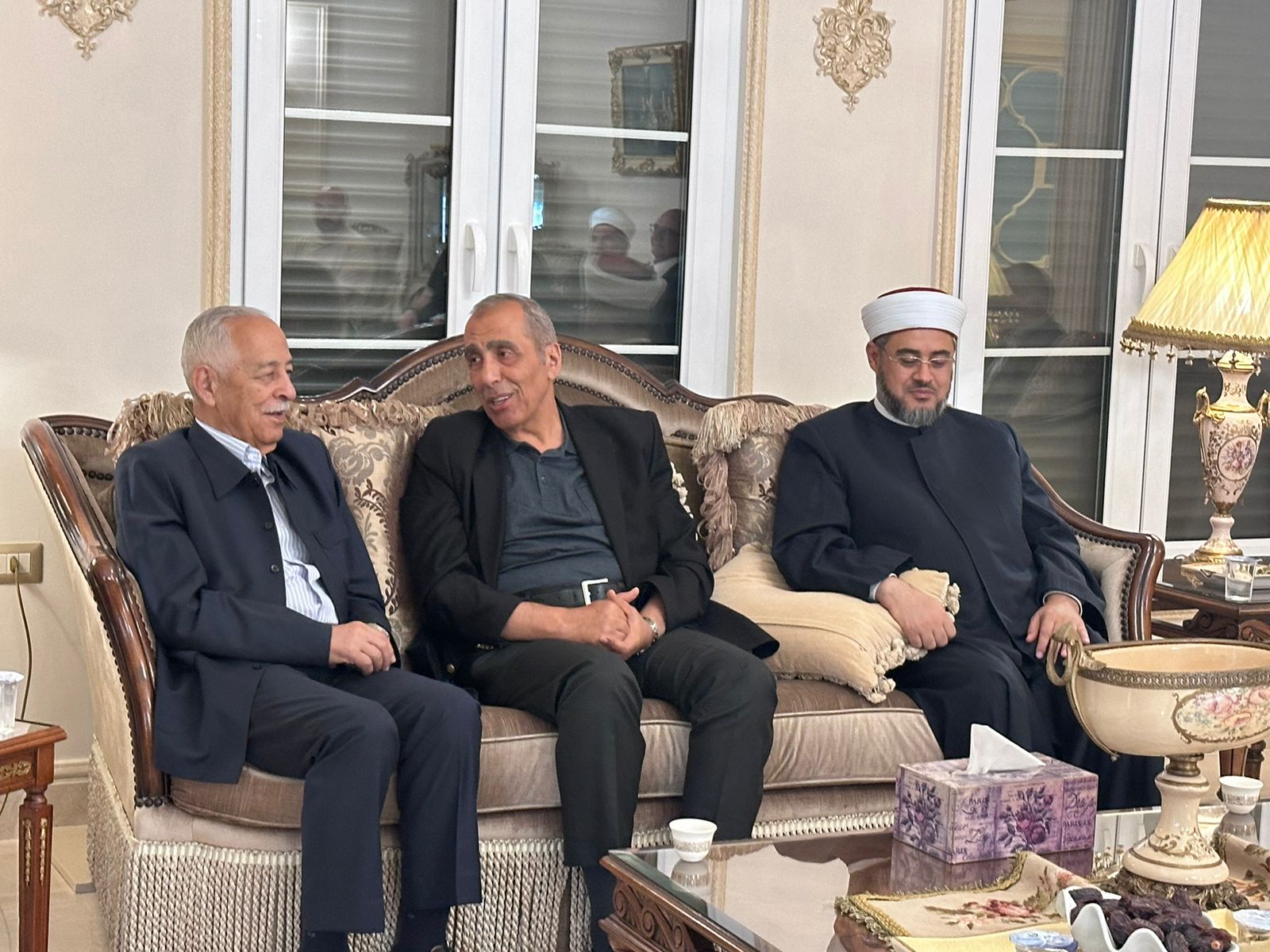 Madar Al-Saa Images 0.5968523494042135