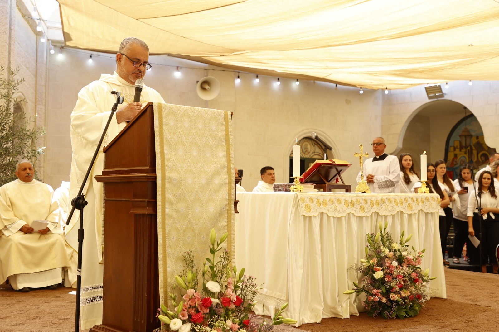 Madar Al-Saa Images 0.09498120692728951