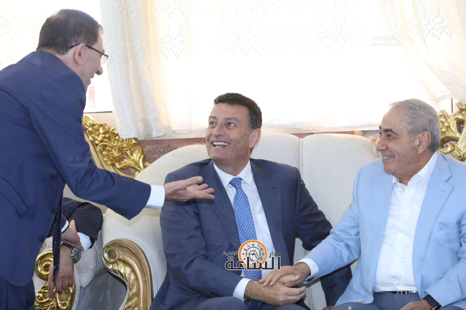 Madar Al-Saa Images 0.4637465831768104