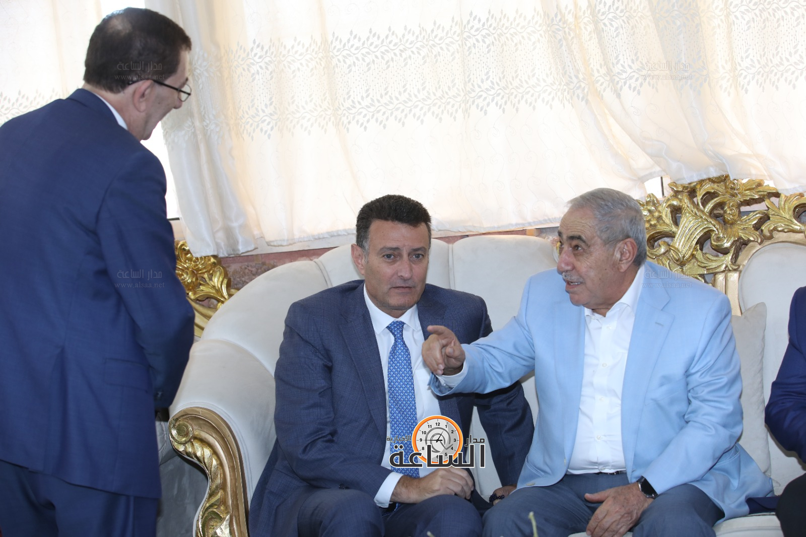 Madar Al-Saa Images 0.8783775355398944