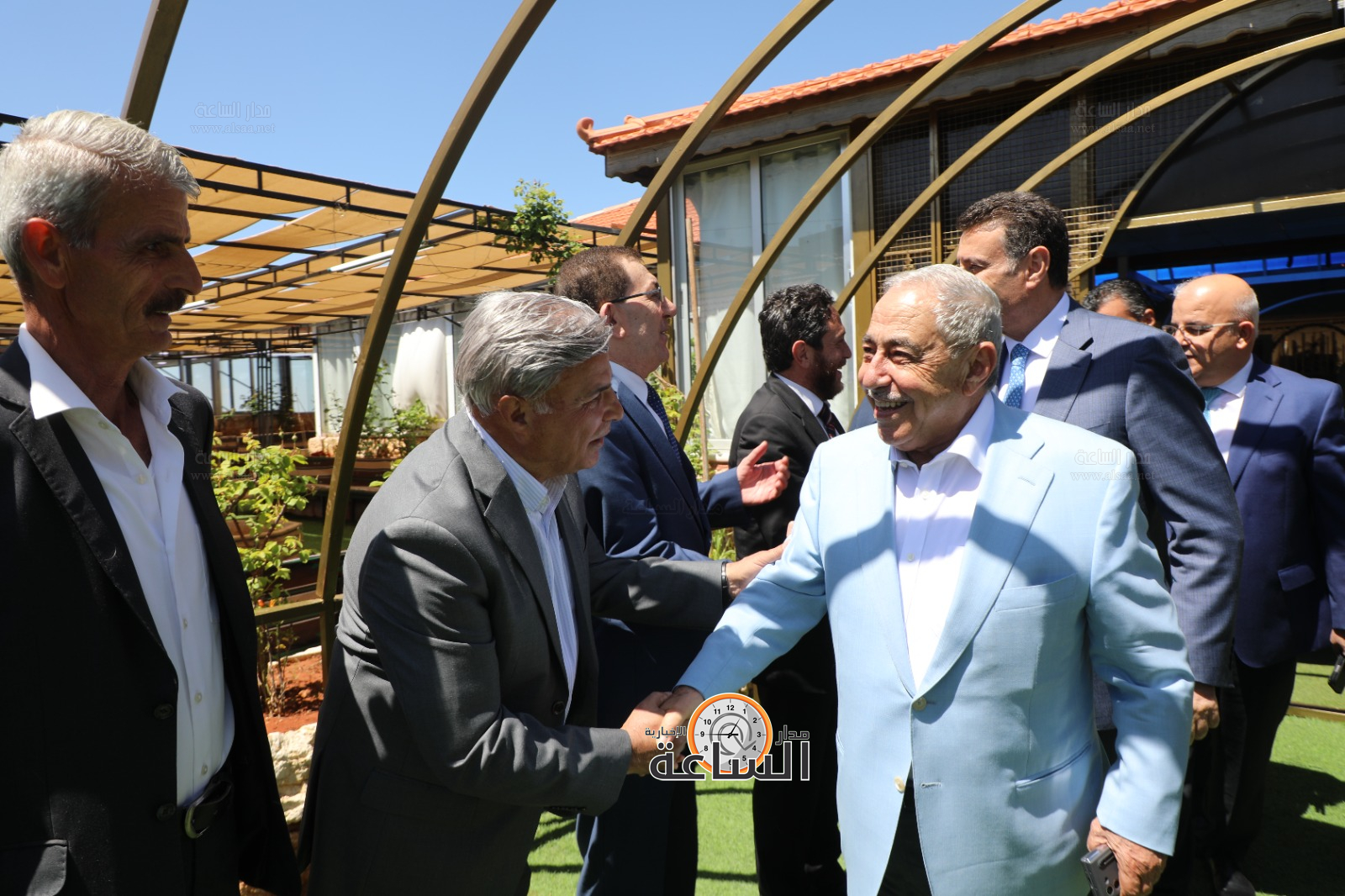 Madar Al-Saa Images 0.10010510909425485