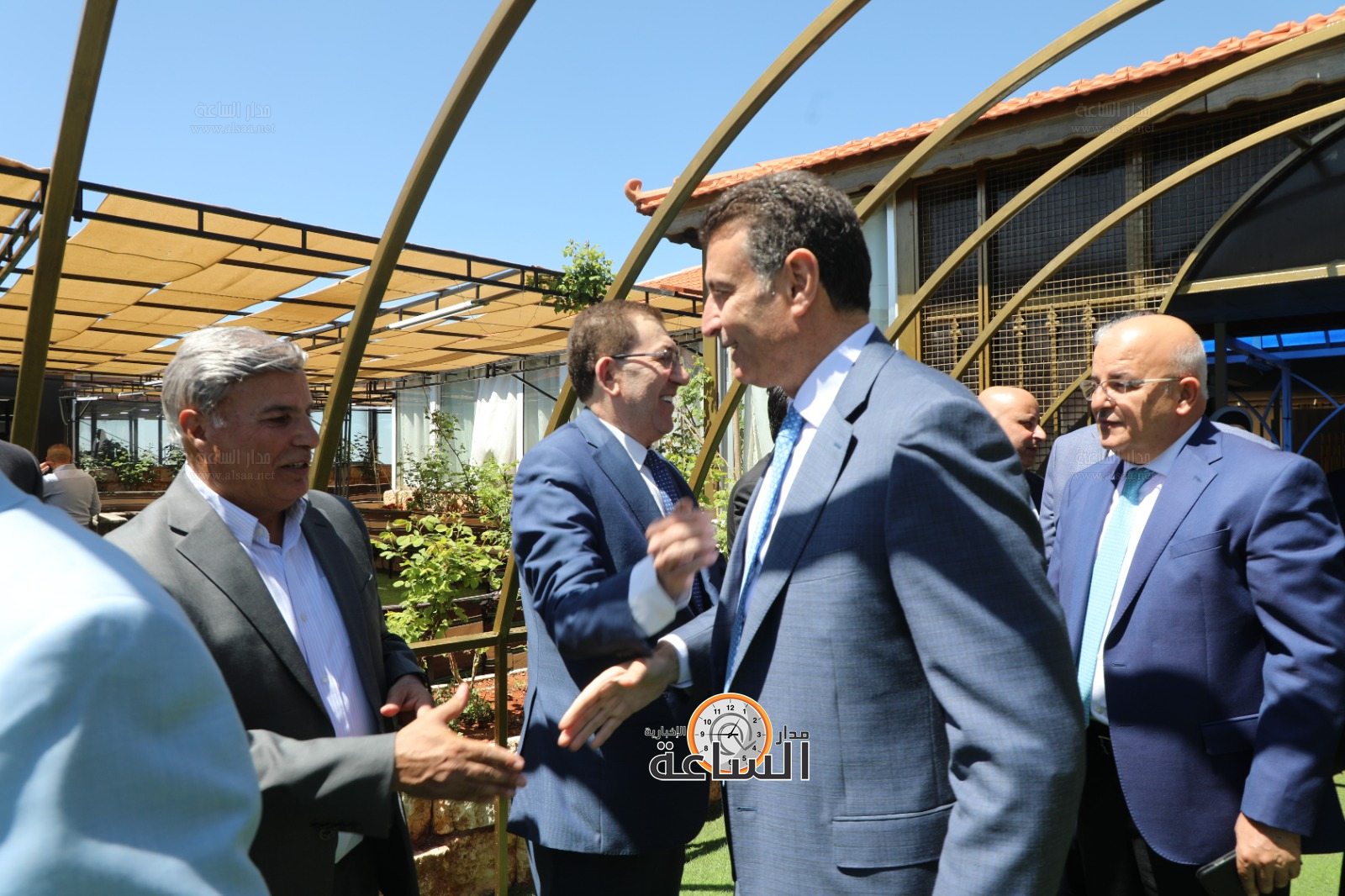 Madar Al-Saa Images 0.5422971056738612