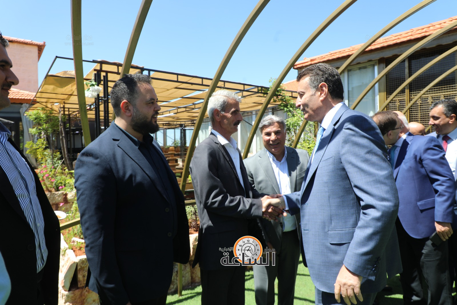 Madar Al-Saa Images 0.8945599660661596