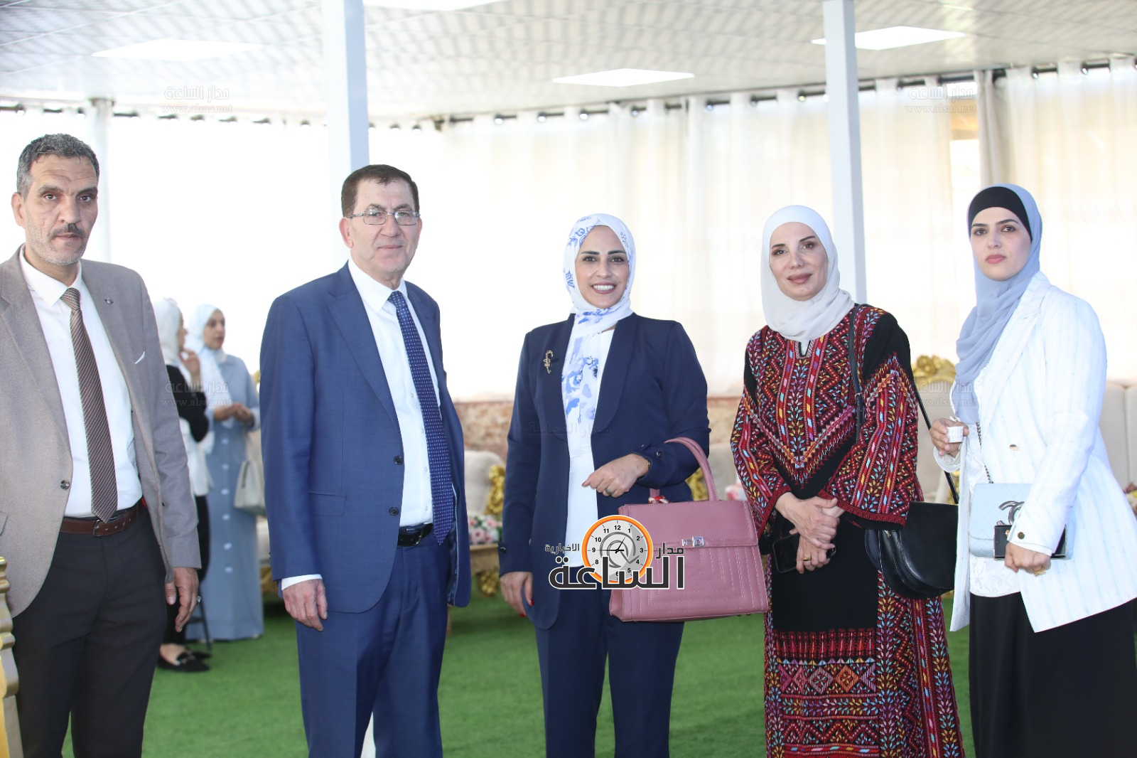 Madar Al-Saa Images 0.3869170874854424