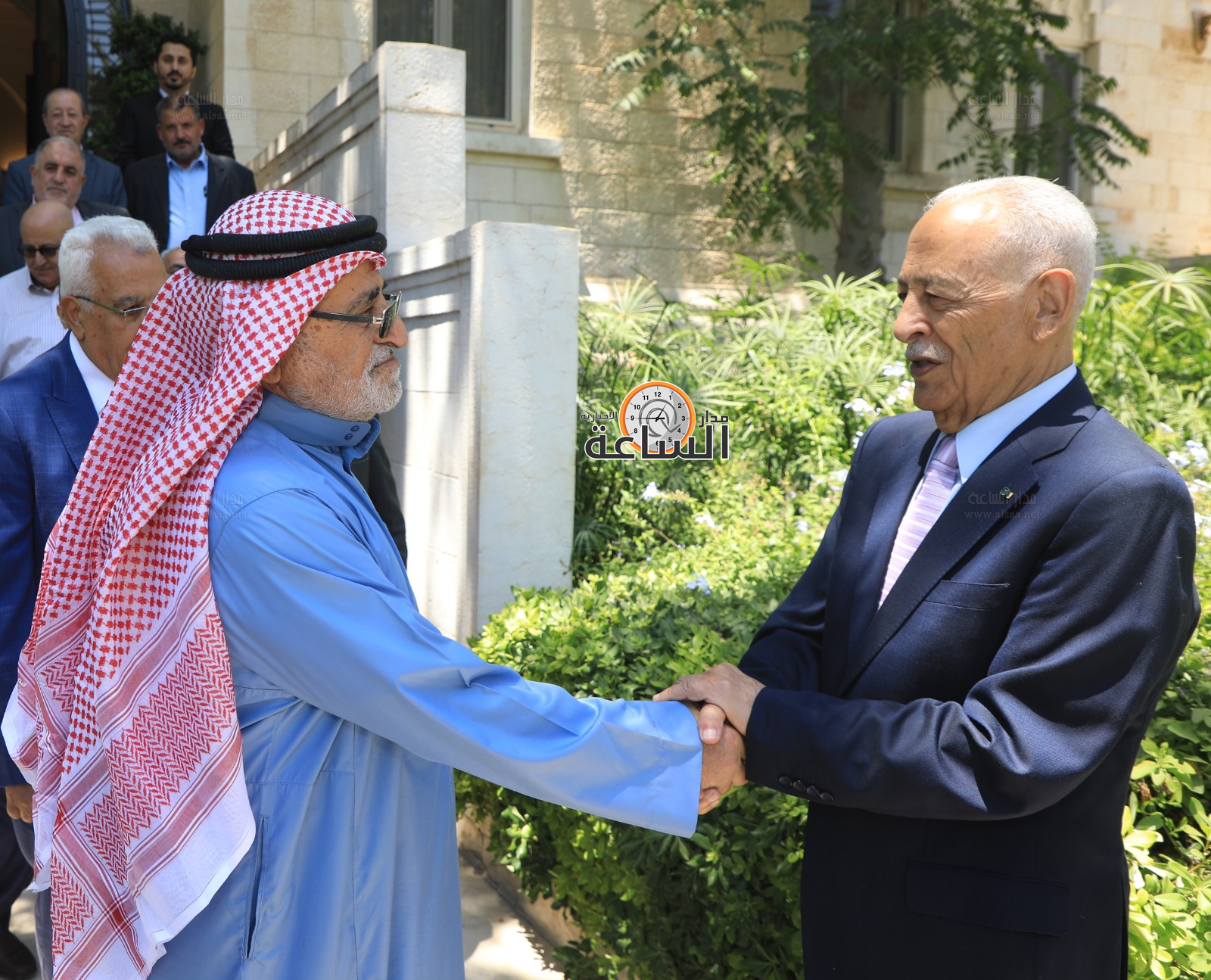 Madar Al-Saa Images 0.6969725351947118