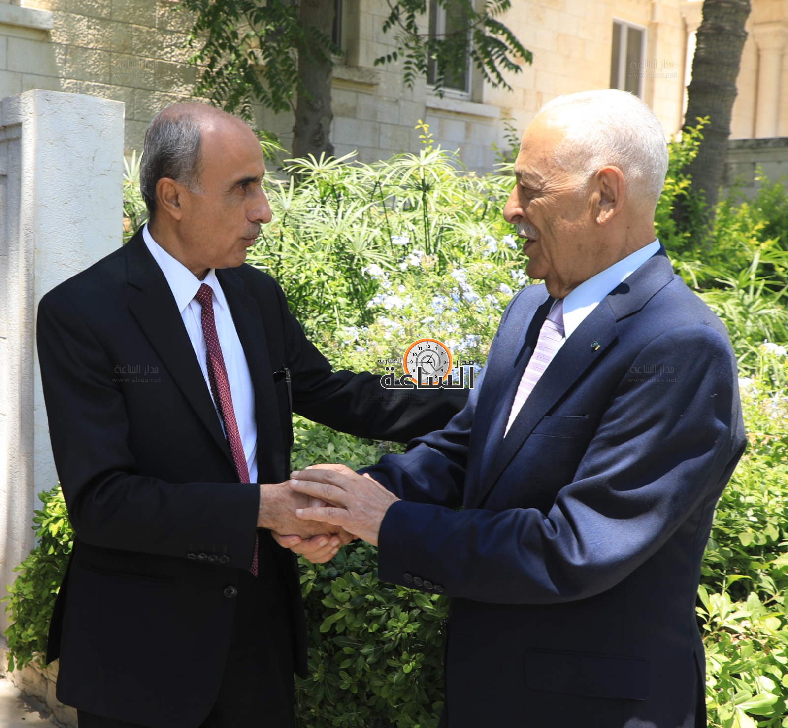 Madar Al-Saa Images 0.4504299489692467