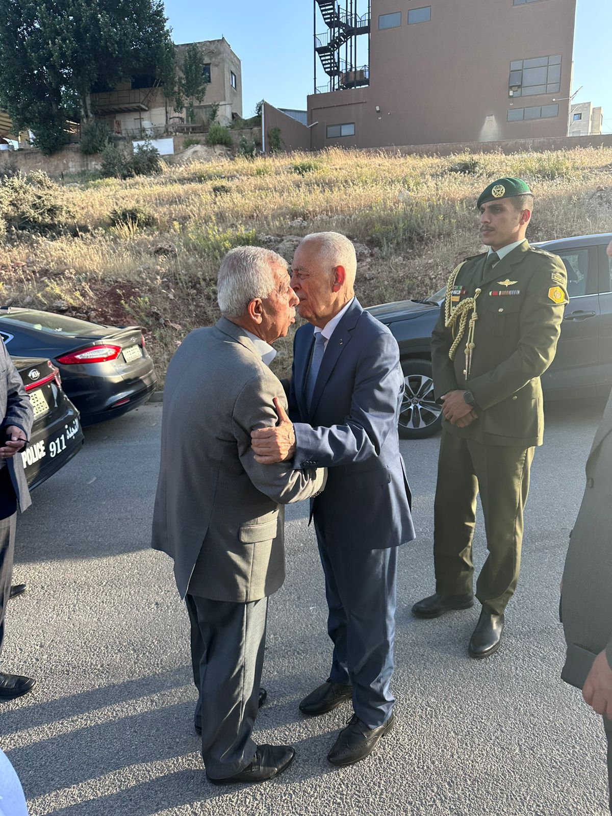 Madar Al-Saa Images 0.5451628776705923