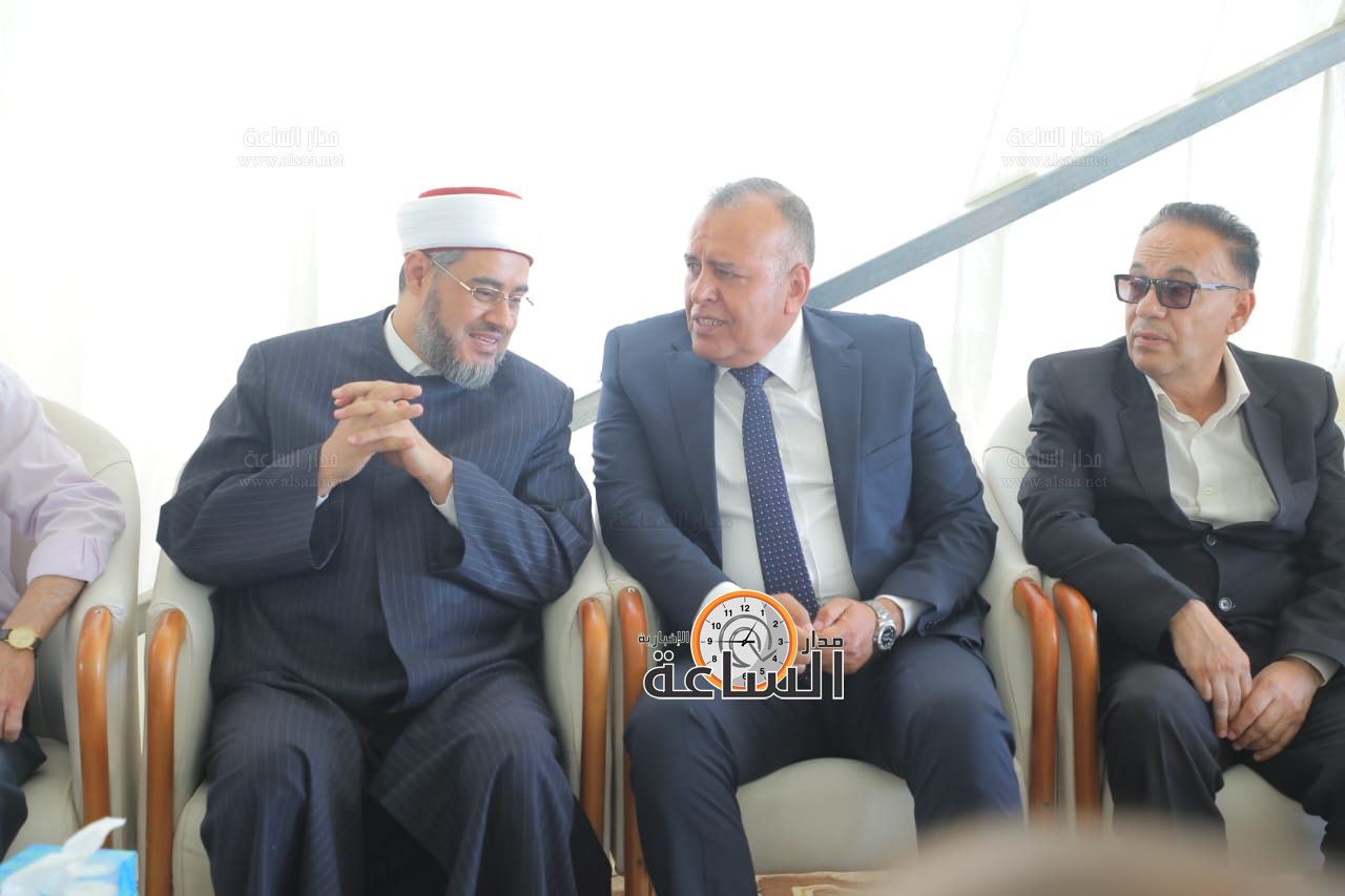 Madar Al-Saa Images 0.39262258881565937