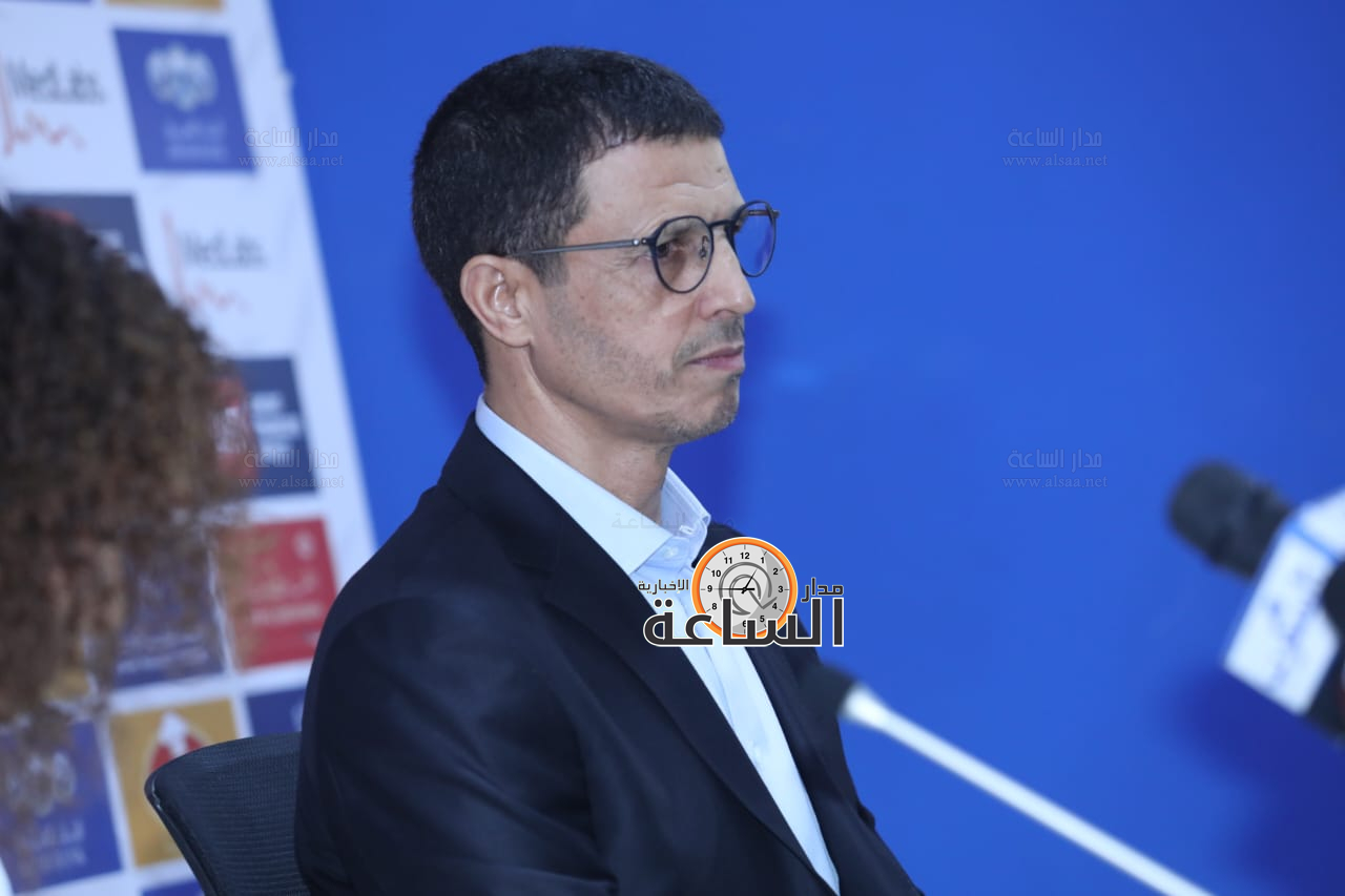 Madar Al-Saa Images 0.999274242665122