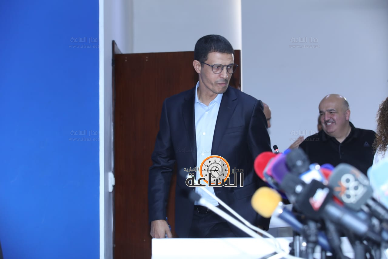 Madar Al-Saa Images 0.8580657653242609