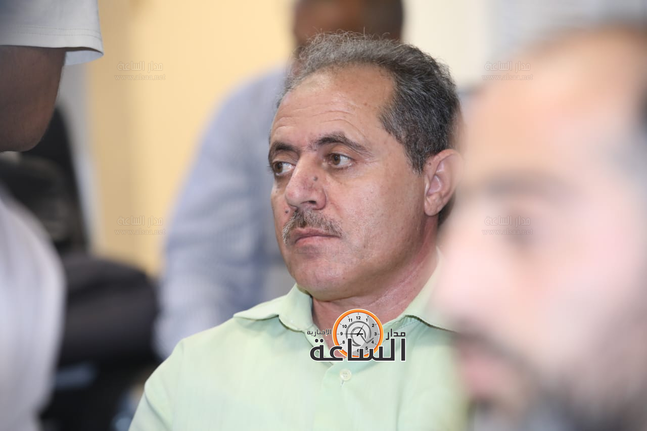 Madar Al-Saa Images 0.36712579583017213