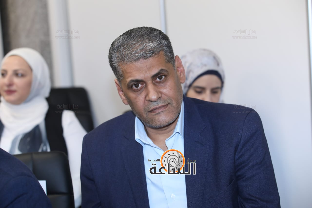 Madar Al-Saa Images 0.09704476330522471