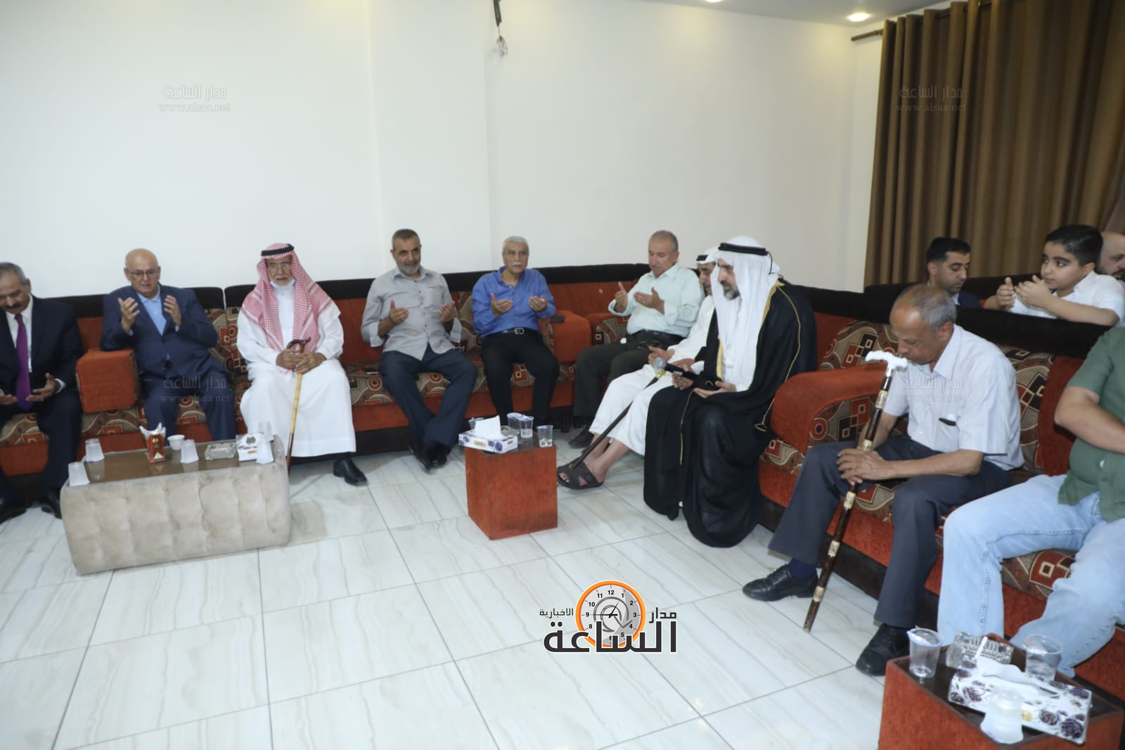 Madar Al-Saa Images 0.9010249303574289