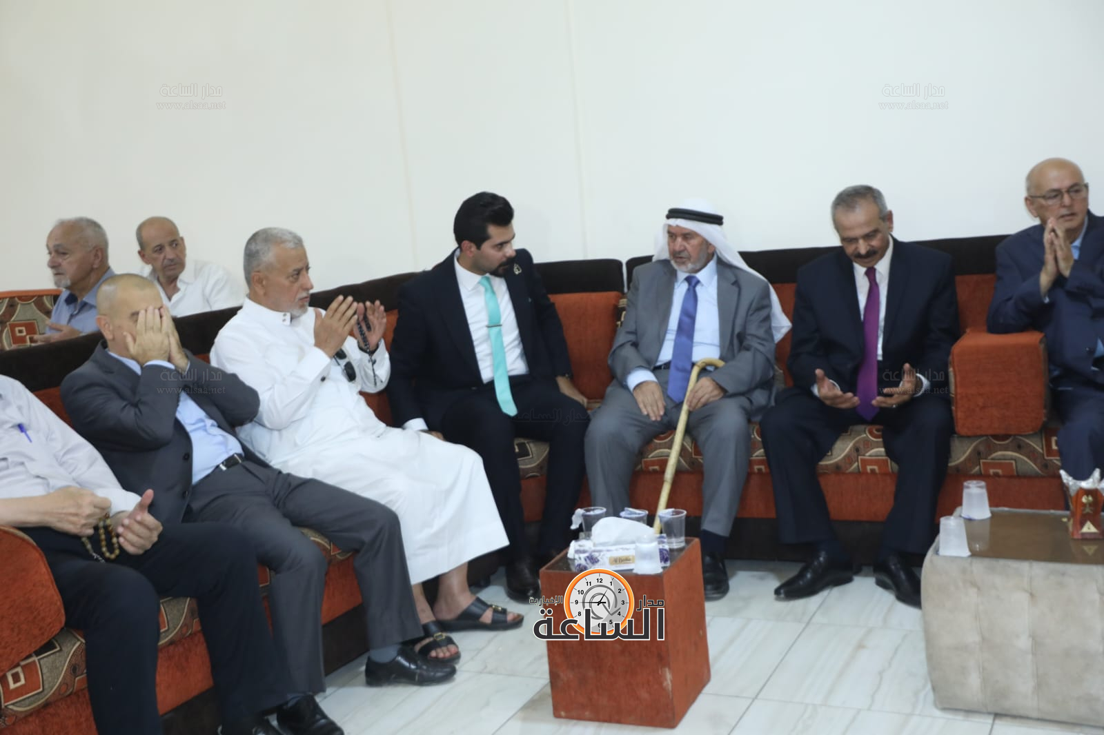 Madar Al-Saa Images 0.49396047234050733