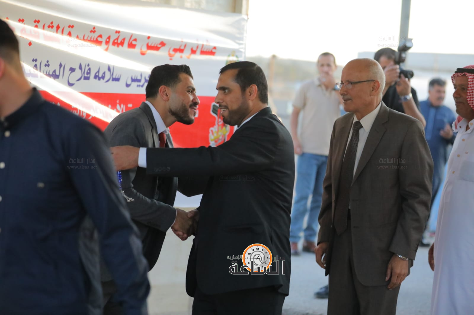 Madar Al-Saa Images 0.48518991977328807