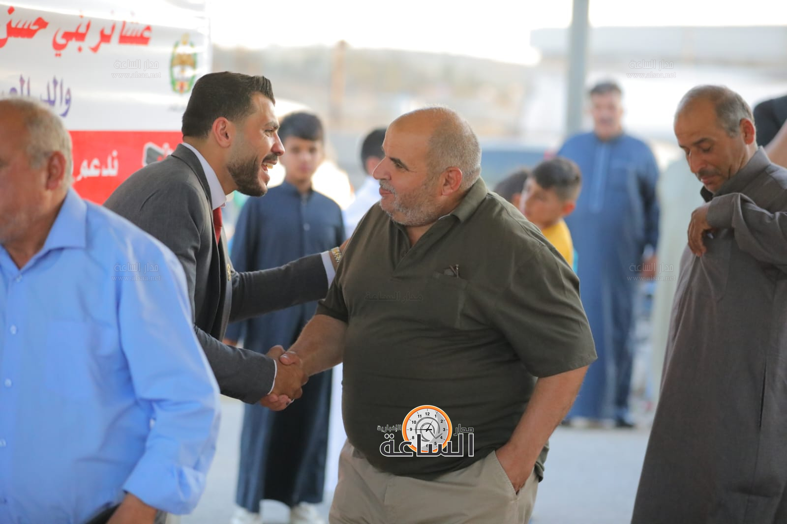 Madar Al-Saa Images 0.4922032915726928