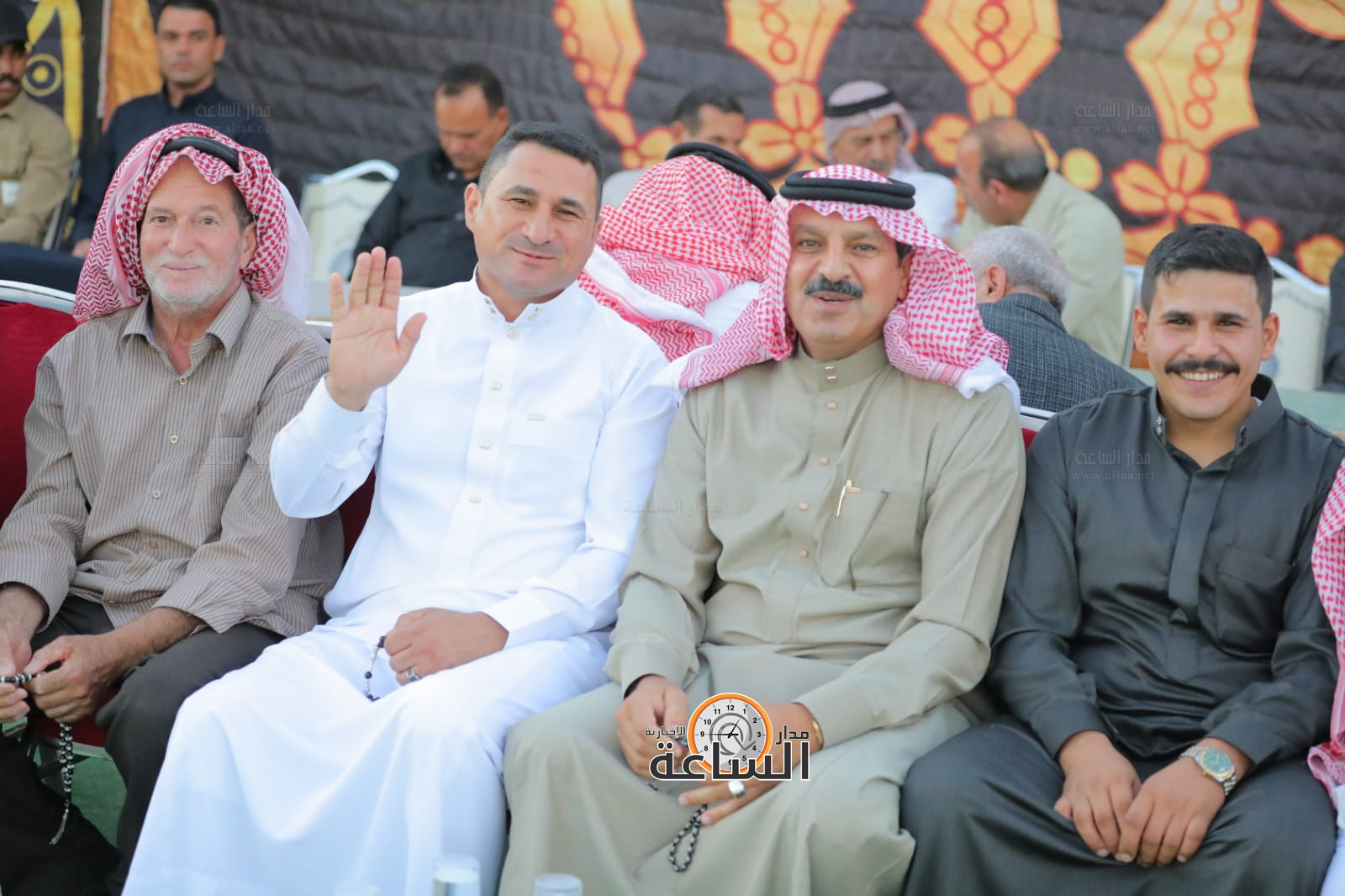 Madar Al-Saa Images 0.8457842080832803