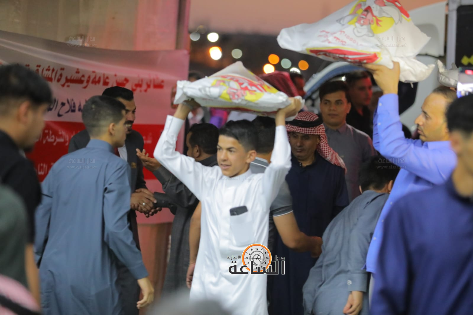 Madar Al-Saa Images 0.4558326953360148