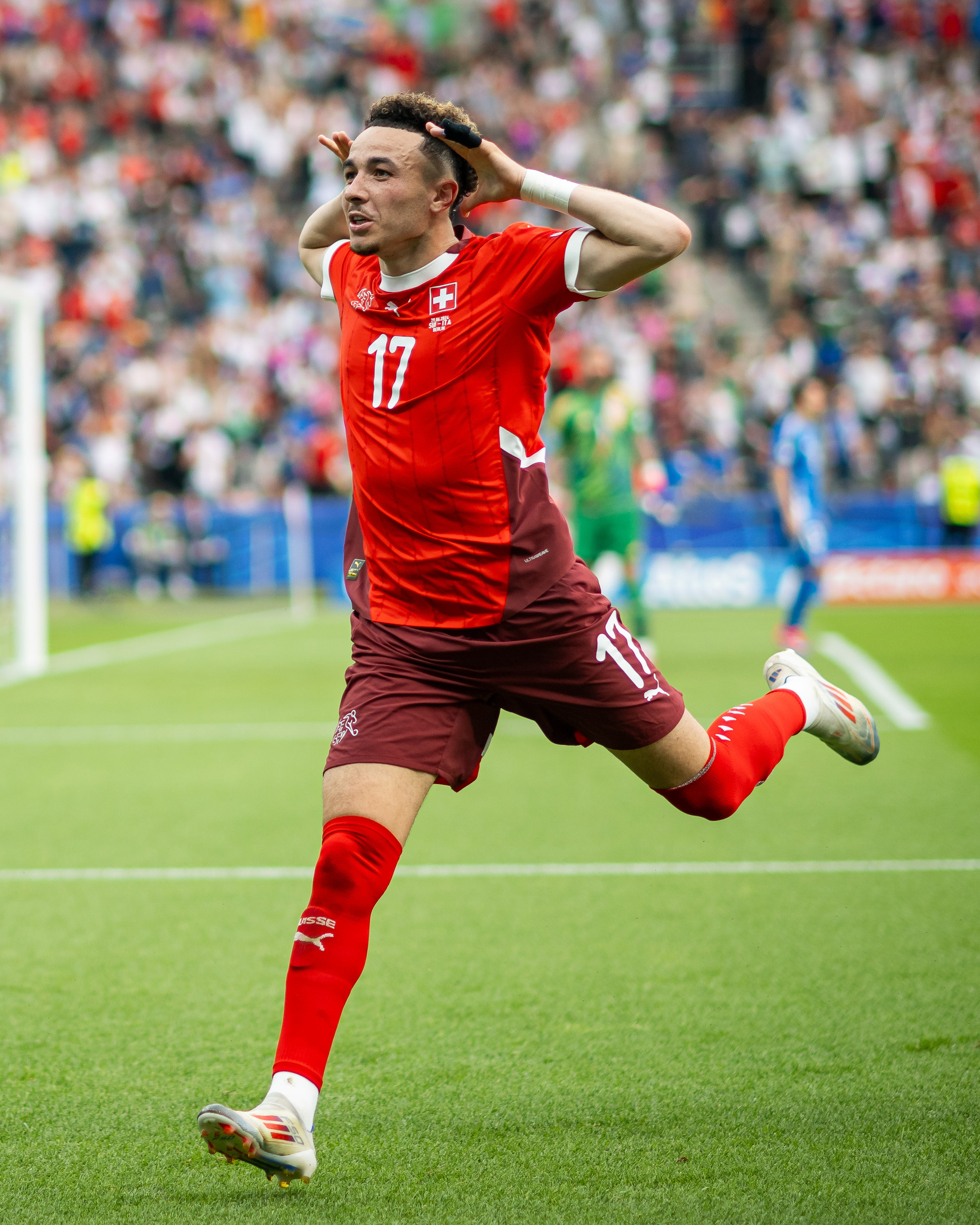 Madar Al-Saa Images 0.3661734361032074